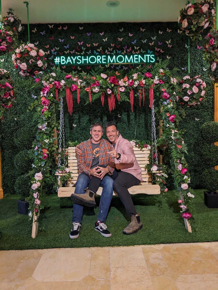 DerekDoucet1's tweet image. We&apos;re excited to be at the #caisnlc offering #UnleashTheInnerCourage 

One person described it as PD like no other!&quot;

If you&apos;re at the National Leader&apos;s Conference, sign up to our session to see how we might plant seeds of courage in leadership. 

#uticedu #utic #cohort21 #WDC17