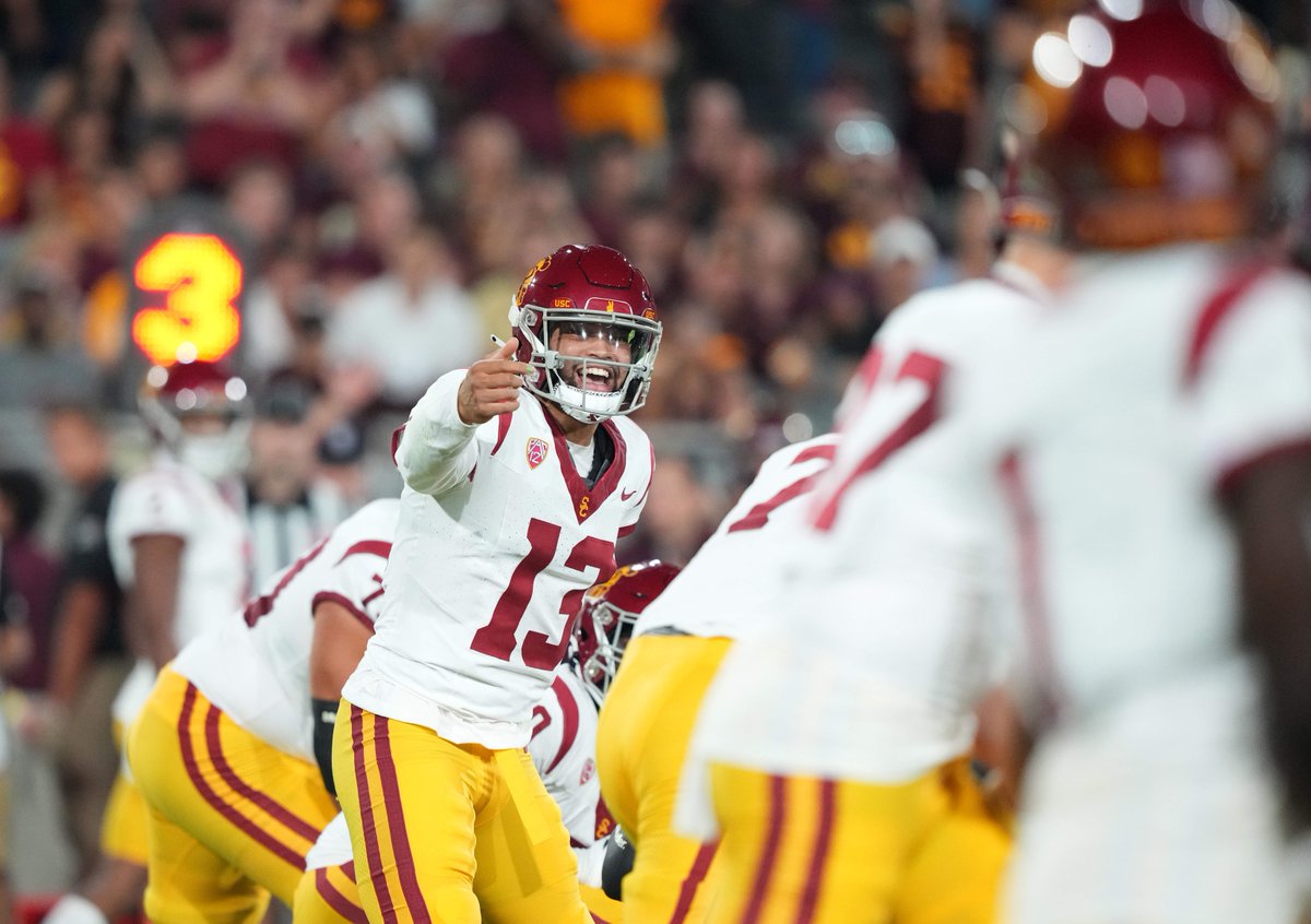 With Caleb Williams the presumptive #1 pick in #NFLDraft2024, the track record of USC Trojan quarterbacks is not in his favor. fanteractive.com/arcticle/draft… #USC #Trojans