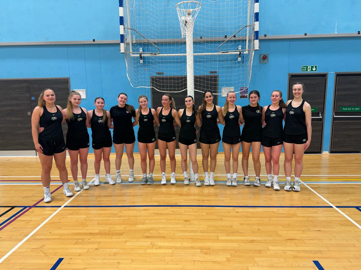 Huge thanks to @RhinosNetballSL for some great friendlies recently for our different age groups 🖤💛