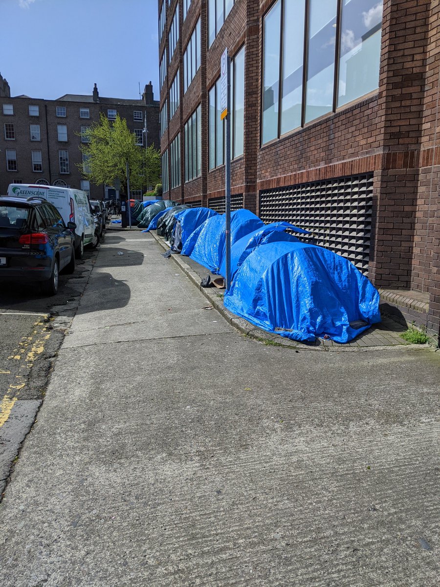 We are extremely concerned at the situation on Mount Street. Conditions are appalling. On a visit today we counted 150+tents & spoke to several of the men living there. Those we spoke with have been living in the tents for over a month. @DeptRCD @dcediy @theILDN