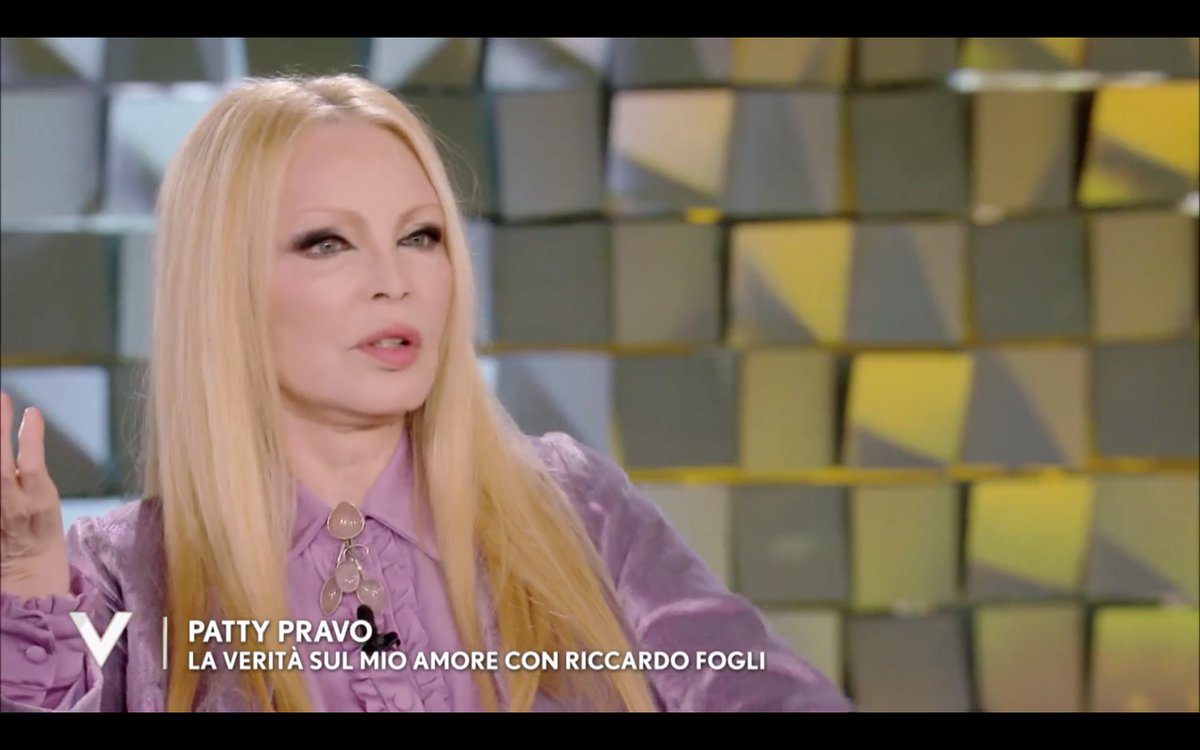 tempoweb's tweet photo. #PattyPravo fulmina Riccardo #Fogli: “Addio ai #Pooh? Ecco la verità”
#verissimo #canale5 #15aprile #iltempoquotidiano 
https://t.co/bf9kBBx3kR https://t.co/eUJPpqFYDg