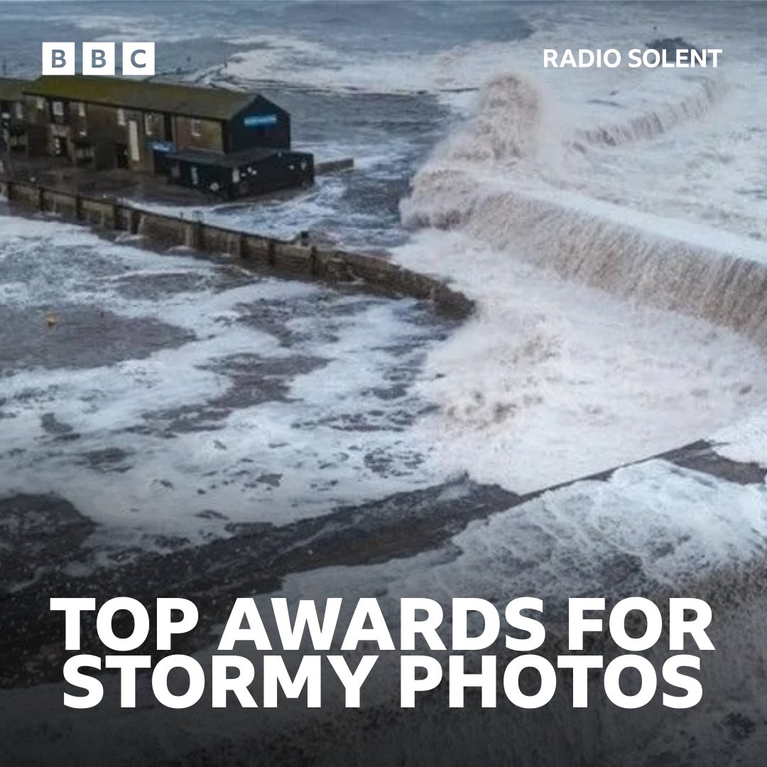 A storm swept Dorset landmark wins top prize in photography competition. 🌊👉 bbc.in/443Eksn