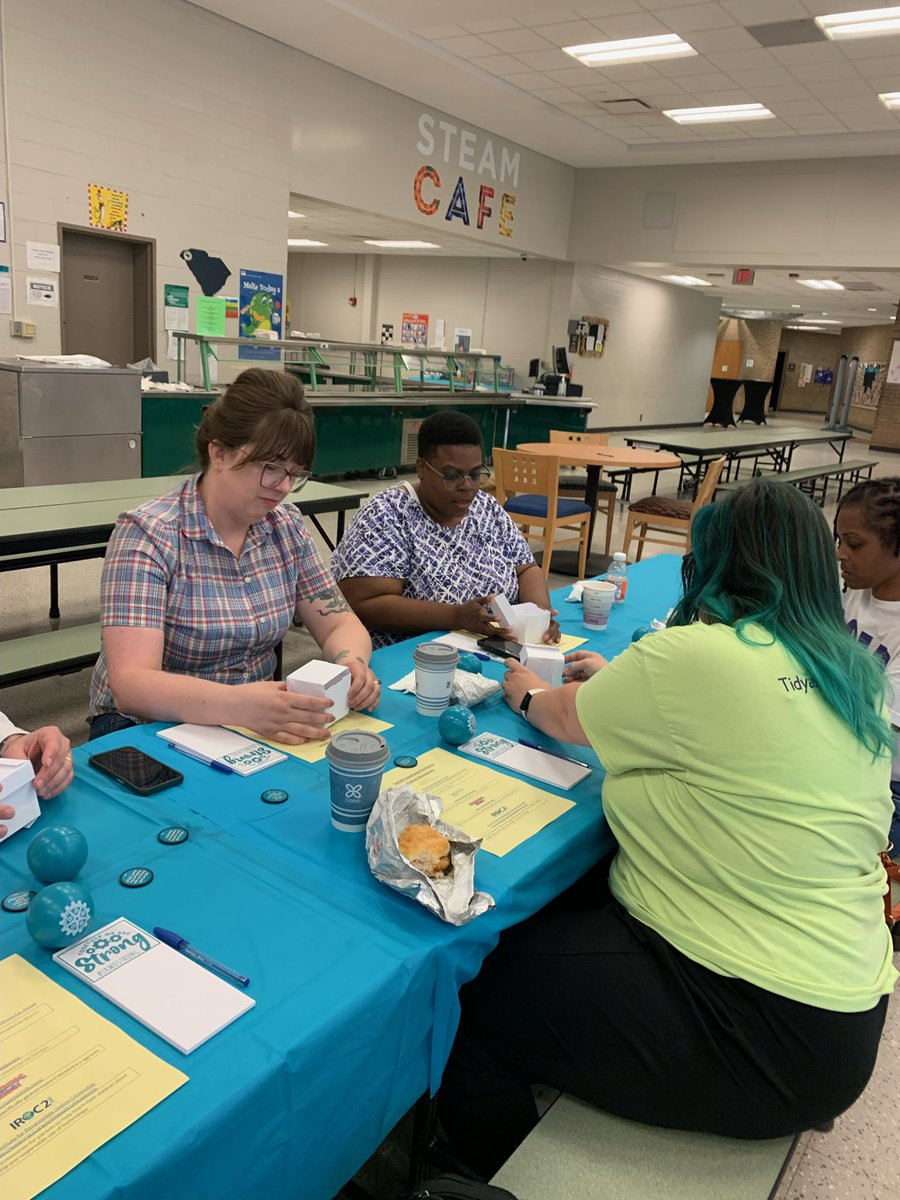Wonderful morning with families for our first SEL Parent University! Special thanks to Mr. Raynor & Mr. Miller for leading this informative session. Thank you to Mrs. Parker for leading in a STEAM challenge. Thank you parents that came out this morning! #lesjourney2excellence
