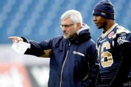 Happy Birthday to @Wpg_BlueBombers Alumni Rashid Gayle (DB 1999-2000), Quarterback Director at @jenkins_elite, Justin Holland 📷 (QB 2007) & Manny Matsakis 📷 (RB Coach 2009). Have a great day! #OnceABomberAlwaysABomber @CFL_Alumni