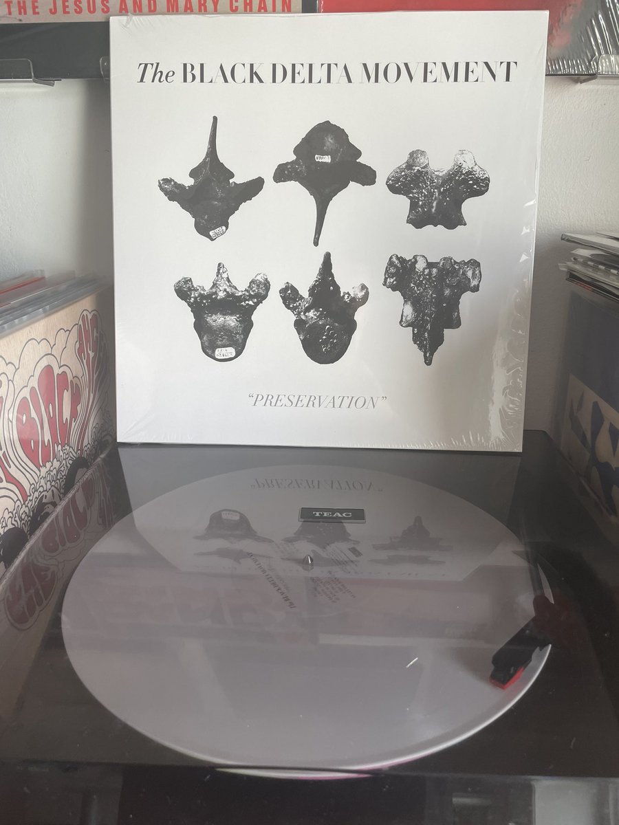 Campbell Blair (@combo1974) on Twitter photo Next up is the debut from <a href="/BDMofficial/">The Black Delta Movement</a>, which kicks off with this absolute belter.
open.spotify.com/track/1lgYCg2g… Next up is the debut from <a href="/BDMofficial/">The Black Delta Movement</a>, which kicks off with this absolute belter.
open.spotify.com/track/1lgYCg2g…