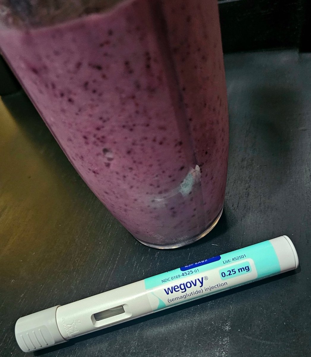 Blue23cub1's tweet photo. Day 1 of Wegovy 0.25mg. I'll be posting about my progress and how I'm feeling using Wegovy. Remember it's just a tool to help you in your journey. Diet/Nutrition and exercise is still very important. 60lbs down on my own now to further reach my goals.
#Wegovy #FitPup #MyJourney https://t.co/e8DsvTtppC