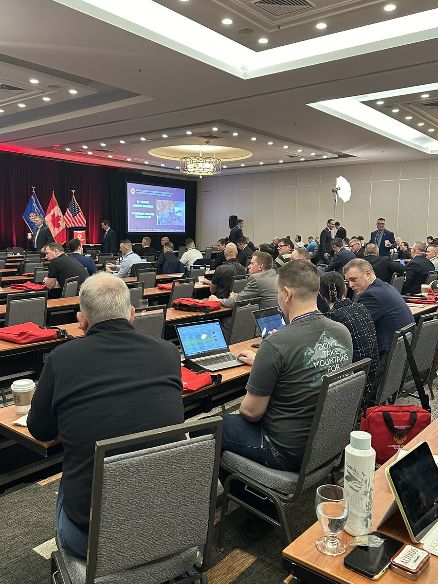 The Government Relations committee is in Ottawa this week for the Canadian Legislative Conference. Meeting with MP’s for help to improve firefighter safety by transitioning to PFAS free gear, and foam.
