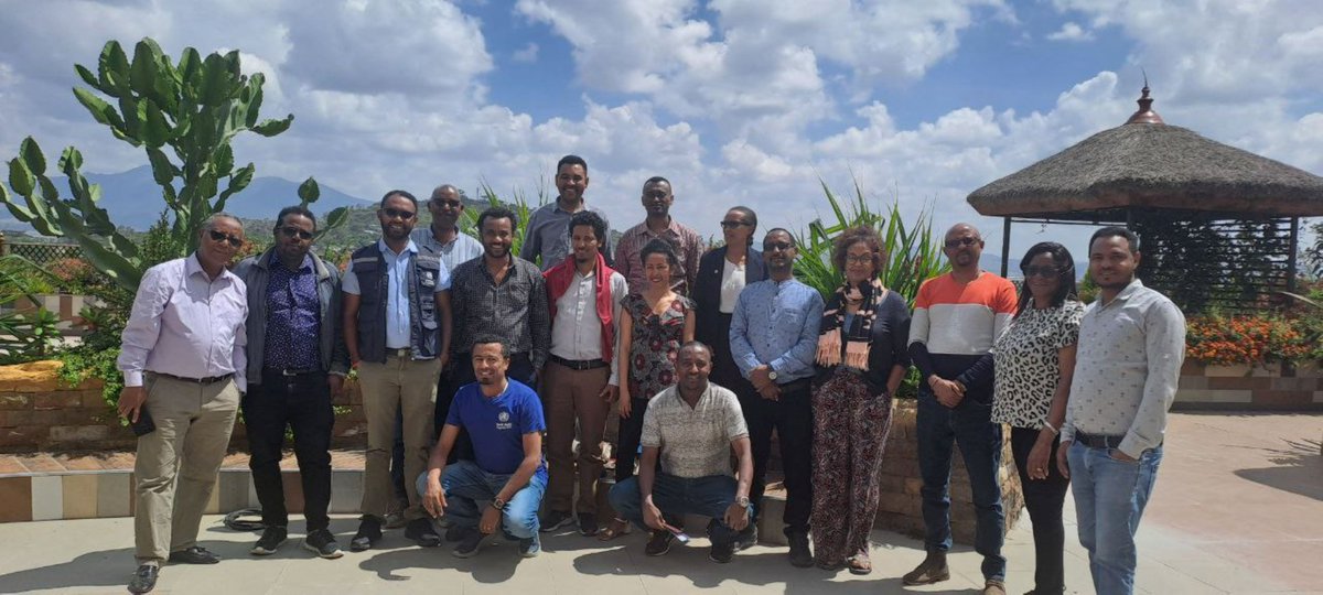 WHOEthiopia's tweet photo. Supported by @WHOEthiopia and @EYE_Strategy, the #FMoHealth finalizes the 🇪🇹National plan for #YellowFever #vaccine introduction in #Ethiopia. And completes @gavi Application. https://t.co/kNiggLDlVt