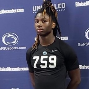footballcoach79's tweet photo. Tried something different and did a film review on one play from  top 27 prospects. Check it out below:

@Larry_Moon12
@KhalilTaylor08
@ZykeeScott
@KemonJones9
@gabealldy
@HillerMaxwell

https://t.co/vYgPvJmOzP https://t.co/JFJYNI7iDU