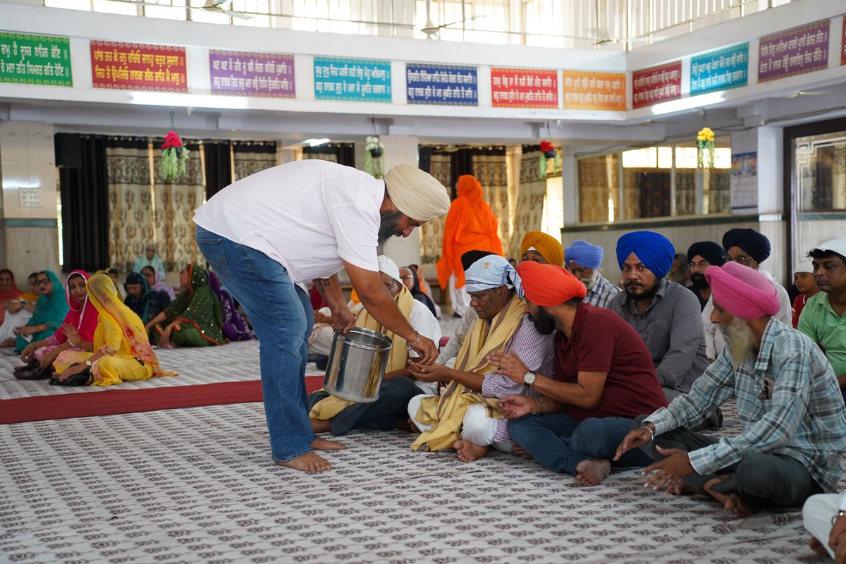 On the auspicious occasion of Vaisakhi, blessed to have the privilege of offering my prayers at Gurudwara in Vedvyas, Rourkela yesterday.