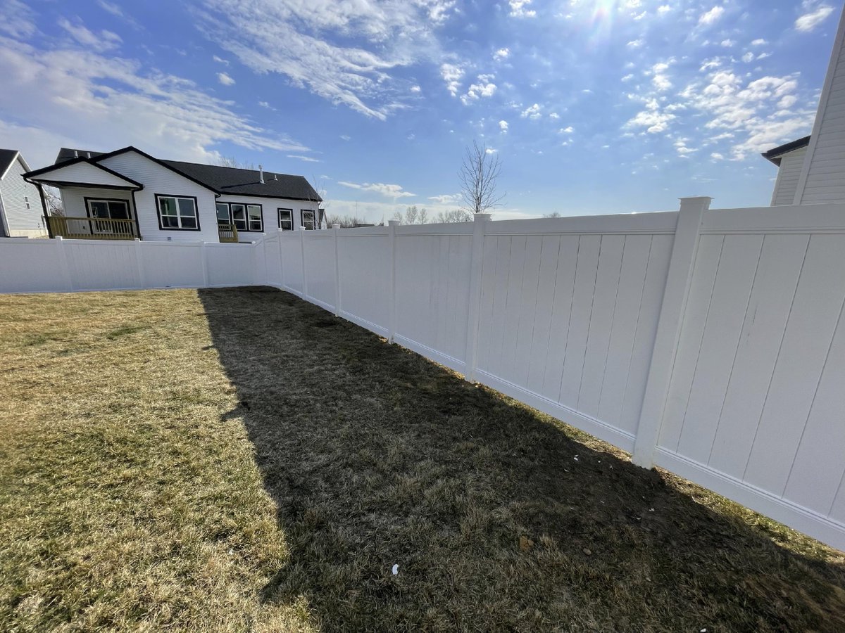 lifetimefence98's tweet photo. Beautiful fence done by Nate &amp; Crew in Cedar Rapids!

Give us a call or submit a form online to get a free estimate today📲 https://t.co/TXwbCvQTcS