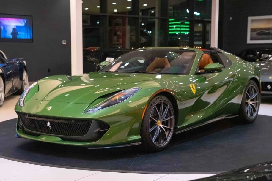 Ferrari Connoisseur tweet media