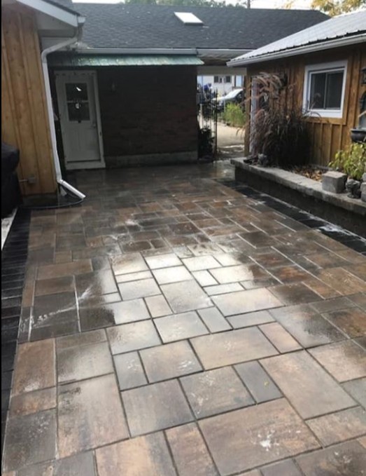 Driveway borders and interlocking stone driveways add character and style to your home. Contact Mulville today to chat about your hardscaping potential. (613) 827-3377

#hardscaping #landscaping #bayofquinte
