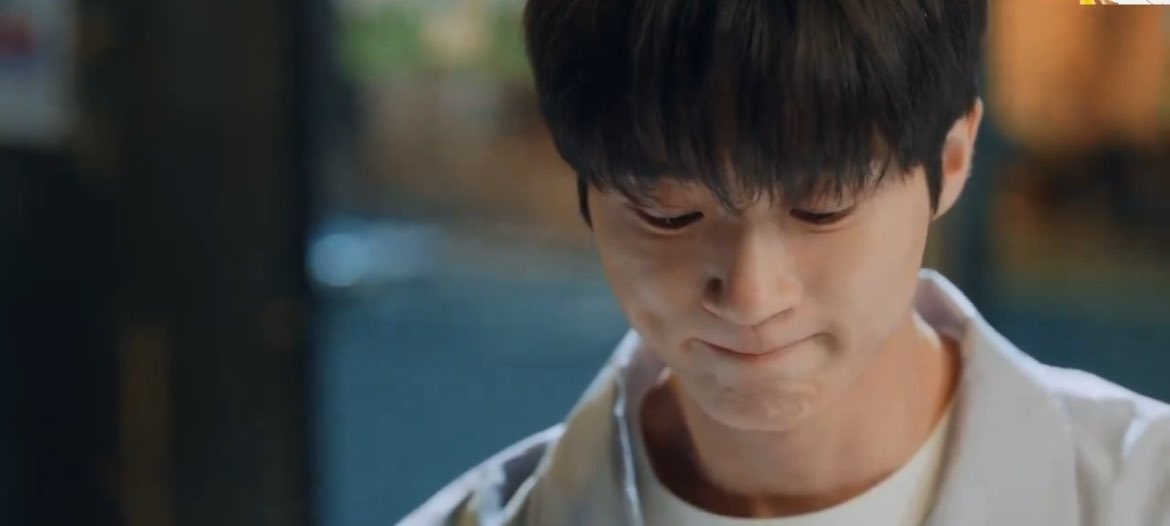 leedoohyuns's tweet photo. sunjae suffering more than jesus and its just 3rd episode 

#LovelyRunner
#LovelyRunnerEp3 https://t.co/zxAvjnE1EW