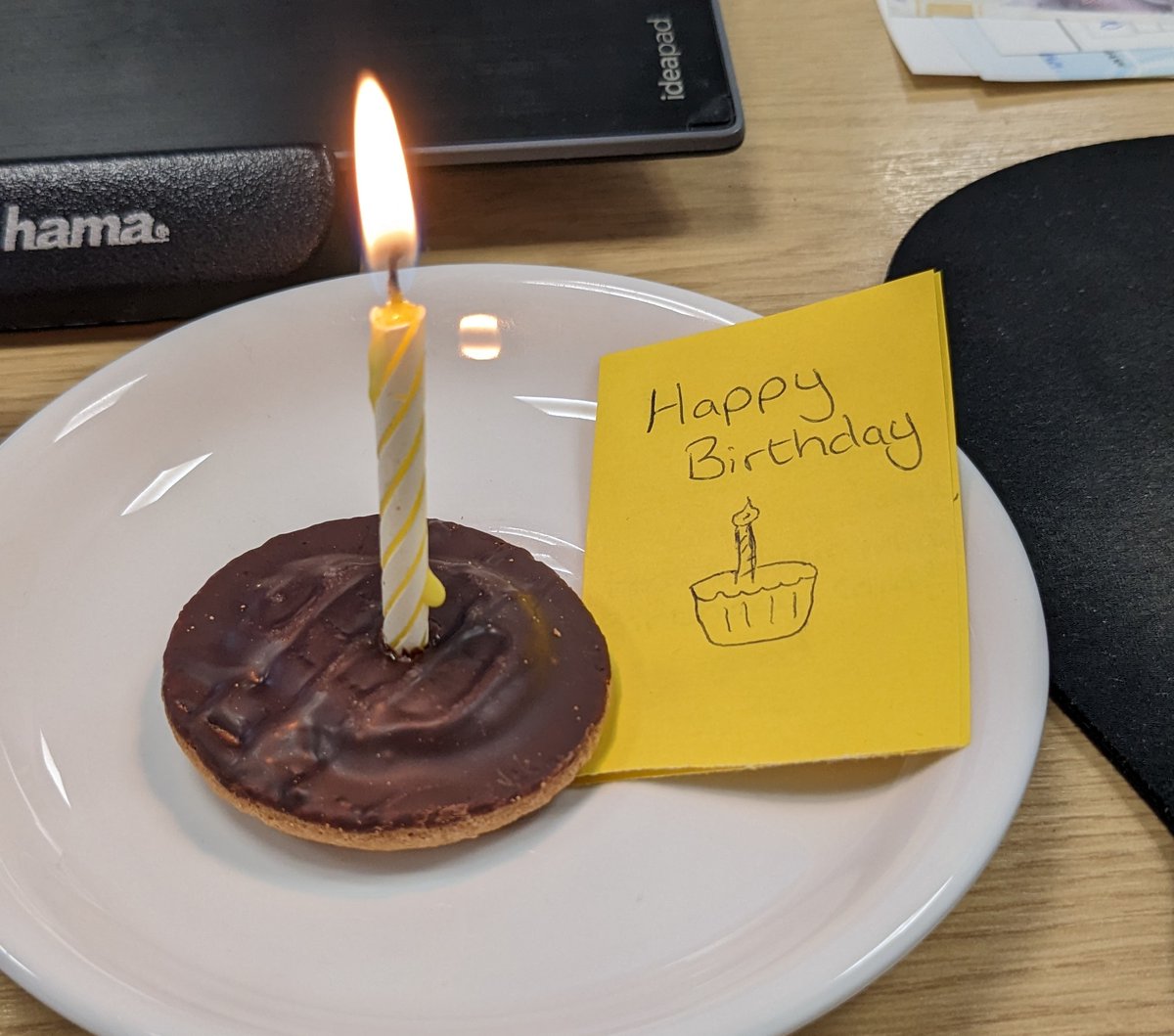 This is what happens when you find out its a long-term volunteer's birthday (they told you 5 minutes ago!) so you improvise... Happy Monday / birthday - whatever it is for you today 🤩