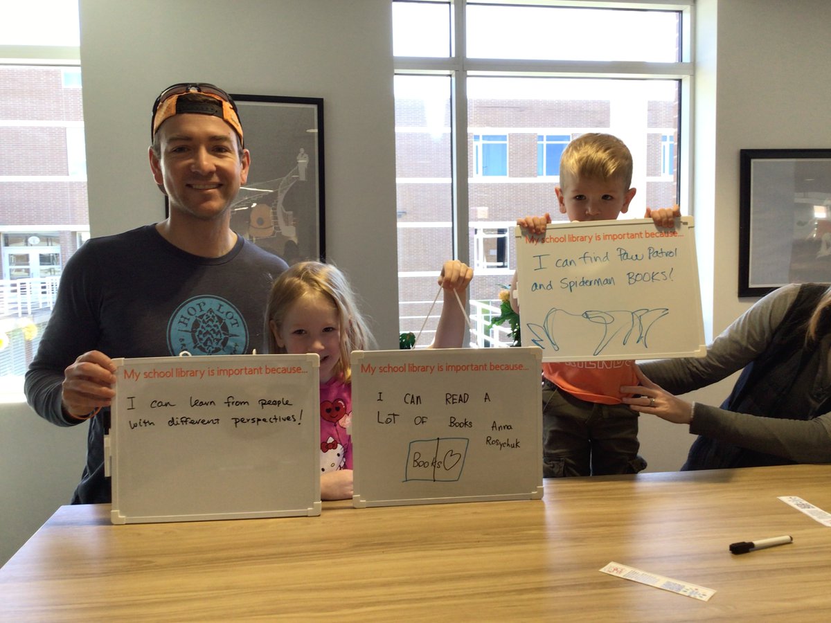 TSD Media Specialists hosted a School Library Read-in at the THS Media Center on 4.13. The event featured mystery readers, virtual author visits, STEM and craft activities, raffles, and resources from the TPL. Ss shared why the school library was important. #MISchoolLibraryReadIn