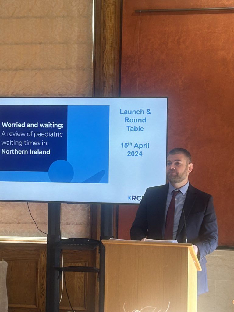 MLA Sponsor Colin McGrath opening the event and welcoming the #WorriedAndWaiting report and recommendations 

 @ColinSDLP