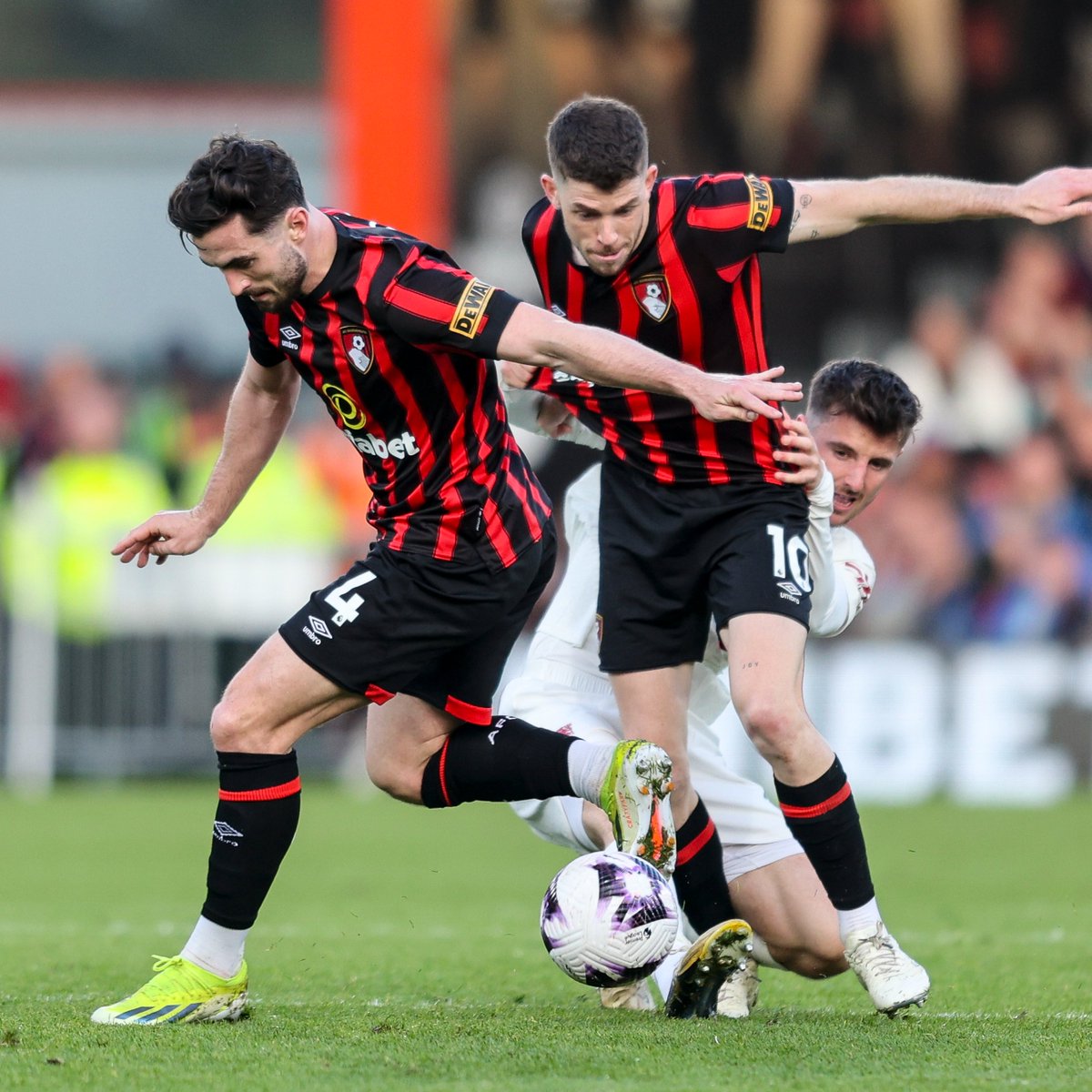 Most times possession won in the Premier League since the beginning of 2024: ◉ 94 - Ryan Christie ◉ 94 - Lewis Cook #AFCB's midfield duo lead the way. ⚔️