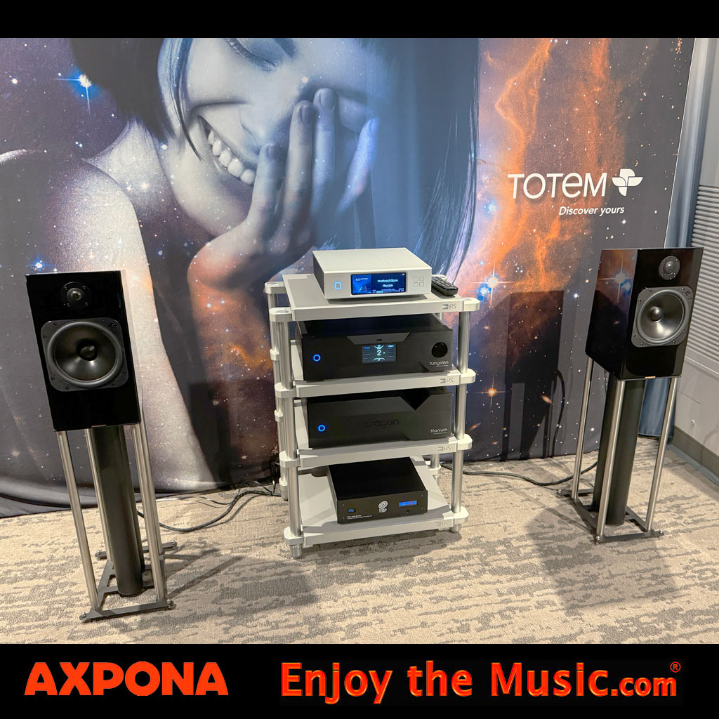 enjoythemusic's tweet photo. Chuck's Sunday FUNday At AXPONA 2024
https://t.co/yJBx1VDxIh
#AXPONA #AXPONA2024 #ChuckBruce #AMG #BenzMicro #Adcom #ChapmanAudio #Kuzma #ManleyLabs #Furutech #MoFi #AndrewJones #HiResAudio #HiRes #AudioResearch #darTzeel #TEAC #Turntable #TAD #PioneerElectronics #EnjoyTheMusic https://t.co/fvr40l1JGO