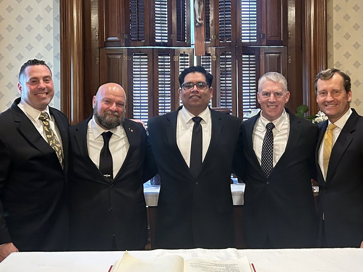 StCharlesSem's tweet photo. The five candidates for Permanent Diaconate Ordination through the School of Diaconal Formation had their Pre-Ordination Retreat last week at the St. Mary of Providence Center in Elverson, PA. The men will be ordained by Archbishop Nelson Pérez on June 8. https://t.co/FfZuDQih39