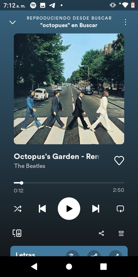 I don't think anyone has talked about this, in the movie during the subway scene an octopus comes out playing the drums and I say to myself, is it a reference to Ringo Starr and his song Octopus garden? The population must wake up. #RobotDreams #TheBeatles #MiAmigoRobot