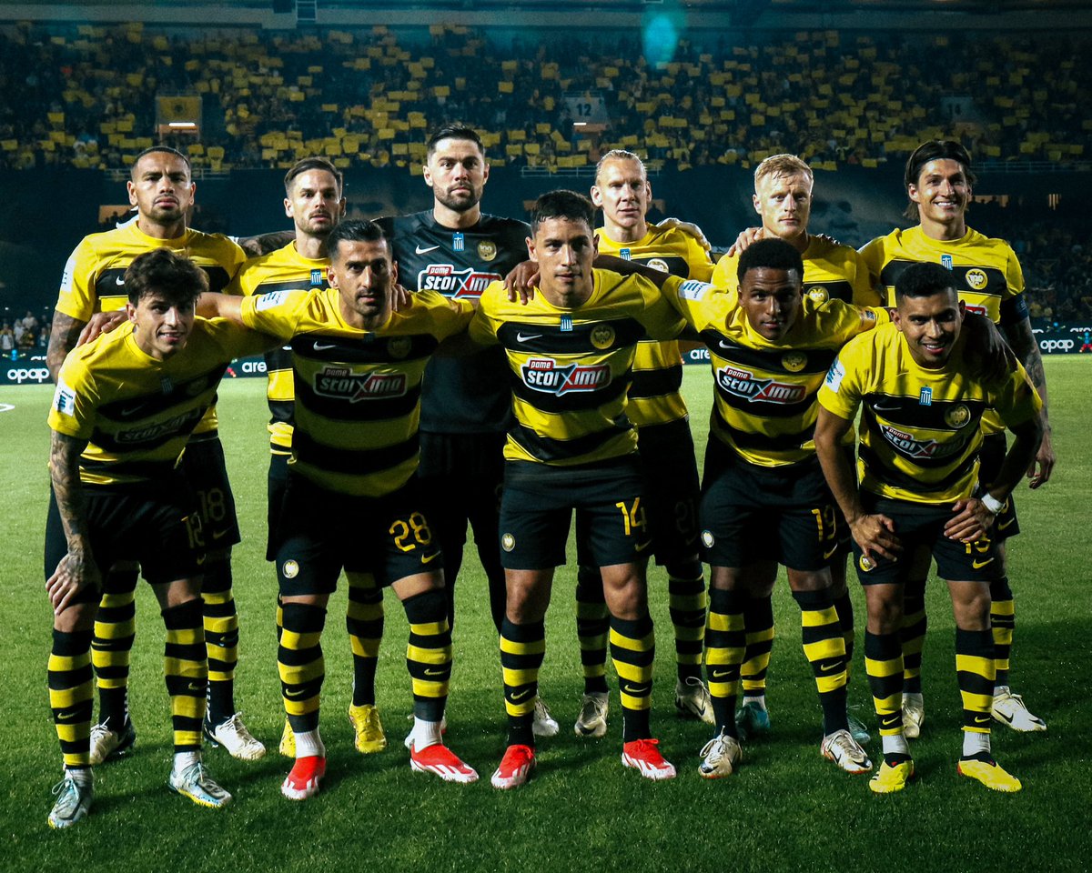 Alexcallens06's tweet photo. I'm back!!!💪🏽⚽️🟡⚫️ https://t.co/dfmlDBsw3d