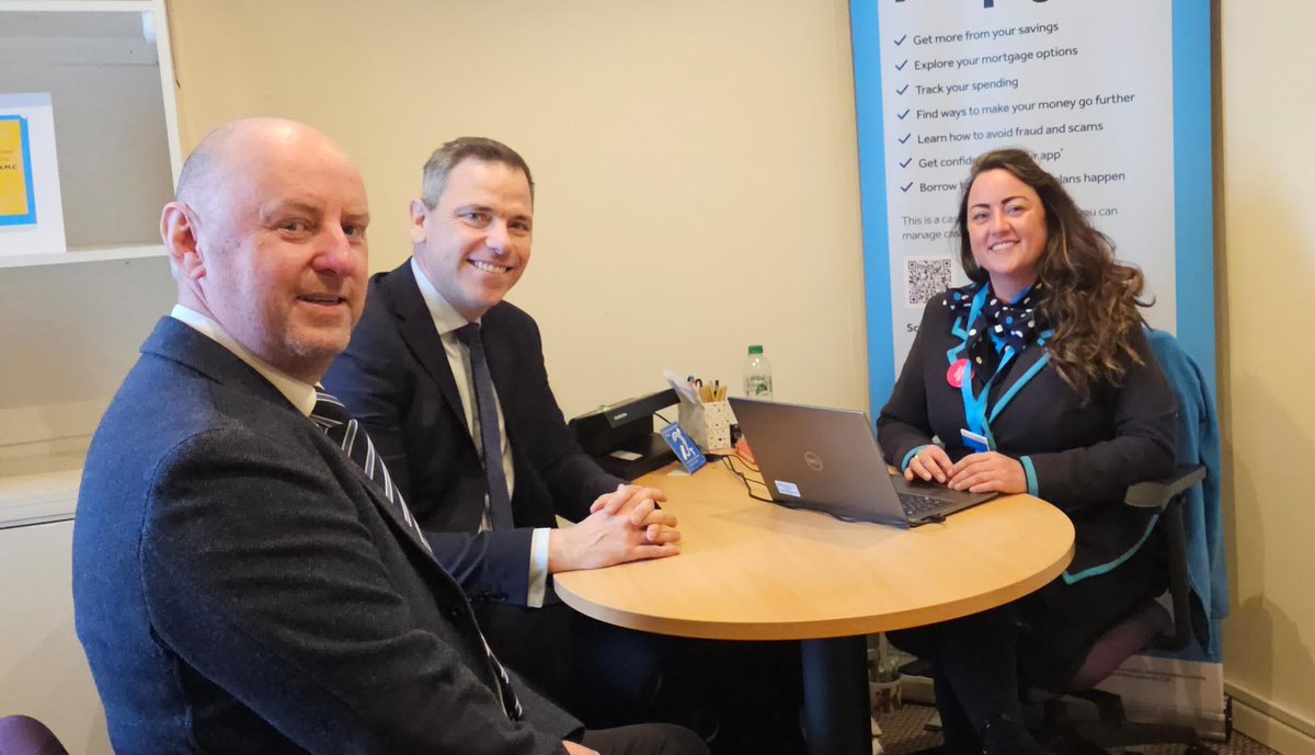 Pleasure to visit the new Barclays Local team at Libanus Lifestyle Centre recently. Its important customers can still access banking services locally. They are open Mon - Fri, 10am - 1pm, 1:30pm - 4pm for advice. Cash and transaction services are available at the Post Office.