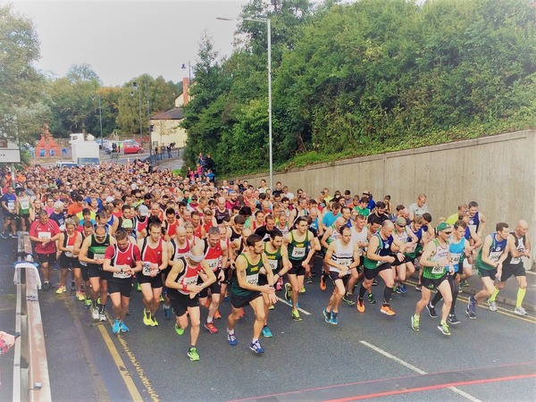 Hundreds of runners are gearing up for this year’s Mic Morris Torfaen 10K. The downhill run, on Sunday 14 July starts at 9am in Blaenavon, with all runners expected to cross the finish line in Pontypool Park by 11am. Read more: orlo.uk/LPN0m