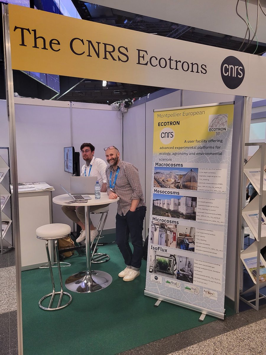 Ecotron CNRS (UAR-3248) (@ecotroncnrs) on Twitter photo <a href="/CNRSecologie/">CNRS Écologie & Environnement</a> is at #EGU24 presenting the two CNRS ecotrons (<a href="/EcotronCNRS/">Ecotron CNRS (UAR-3248)</a> & <a href="/CEREEP_Ecotron/">CEREEP-Ecotron IleDeFrance</a>) available to the national and international community. A dedicated session on #ecotron and #lysimeter research is also taking place today:
meetingorganizer.copernicus.org/EGU24/session/… <a href="/CNRSecologie/">CNRS Écologie & Environnement</a> is at #EGU24 presenting the two CNRS ecotrons (<a href="/EcotronCNRS/">Ecotron CNRS (UAR-3248)</a> & <a href="/CEREEP_Ecotron/">CEREEP-Ecotron IleDeFrance</a>) available to the national and international community. A dedicated session on #ecotron and #lysimeter research is also taking place today:
meetingorganizer.copernicus.org/EGU24/session/…