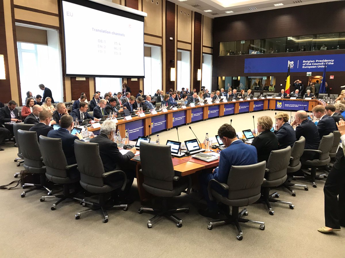 On 15 & 16 April, the @EUCouncil hosted the April Informal Energy Council. Our SecGen joined as an observer. As DSO Entity, we identified🗝️actions for #DSOs when considering energy networks, infrastructure, financing & #standardisation. Find out more➡ bit.ly/EMMeeting
