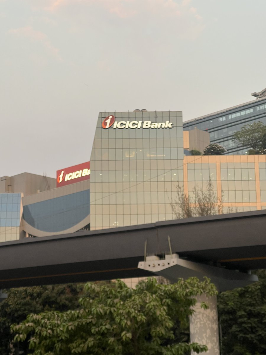 Emmanuel (Alexis) tweet media