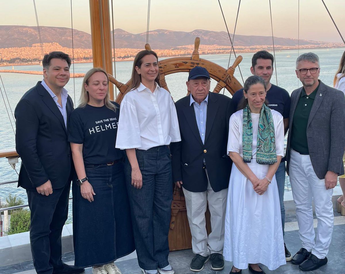 Welcomed Our Ocean Conference Youth Leadership Summit youth delegates from all over the world last night at the @YachtClubGreece. What a great way to start off a week in which we look to advance ocean conservation, blue economies, and more! #OurOcean2024 @OurOceanGreece @HELMEPA