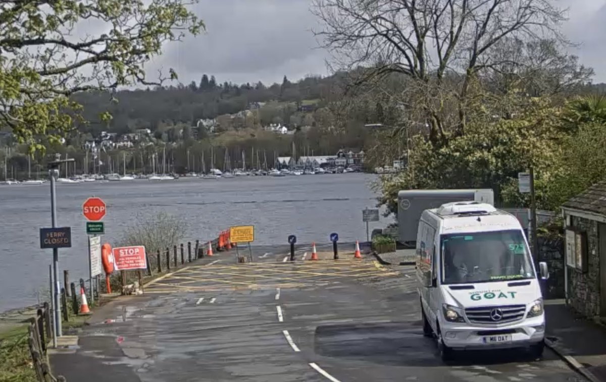 Not much action at Ferry House on #Windermere on the local webcam now @windermereferry is out of action for 5 weeks. But great to see the 525 bus to Hill Top and Hawkshead still going @MGoatTours. @Windermereboats now offering a passenger boat from #Bowness to near Ferry House 👍