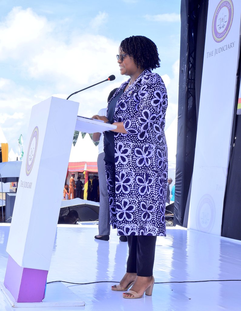 Ms. @LesaNyambe, Head of Office at @UNODC_EA in Uganda remarked that the National Court Open Day 2024 offers us an invaluable opportunity to share best practices, identify challenges, explore innovative solutions & amplify the voices of those interacting with the justice system.'