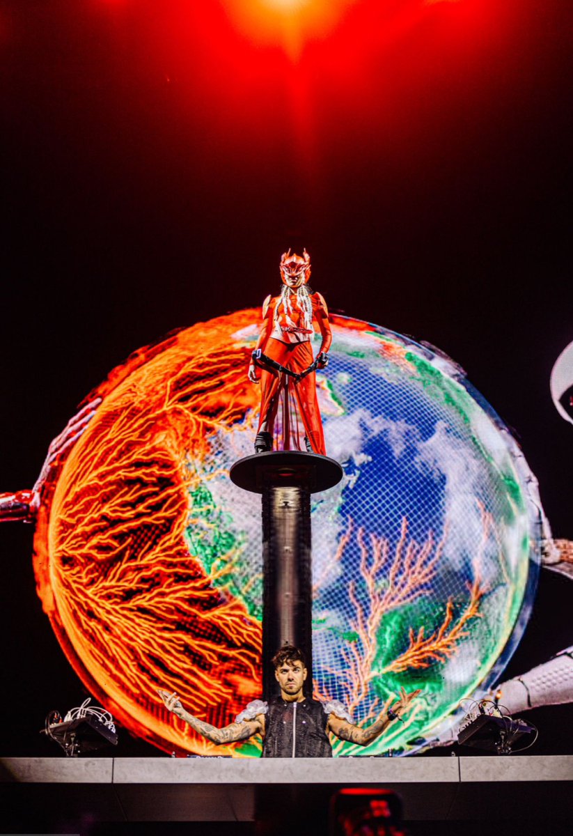 Grimes & Anyma (The Last Artists) performing their track “Digital Bang” live at Coachella last night.