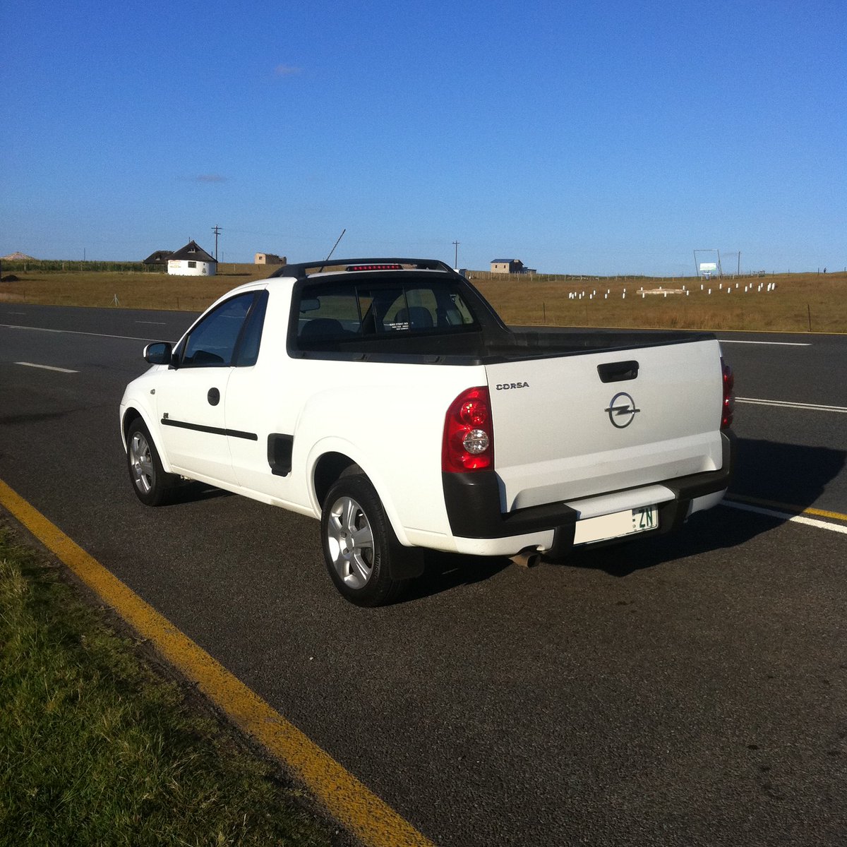 Maann I miss this bakkie.. 🥹
Opel Corsa Utility 1.8 Sport. 🙆‍♂️