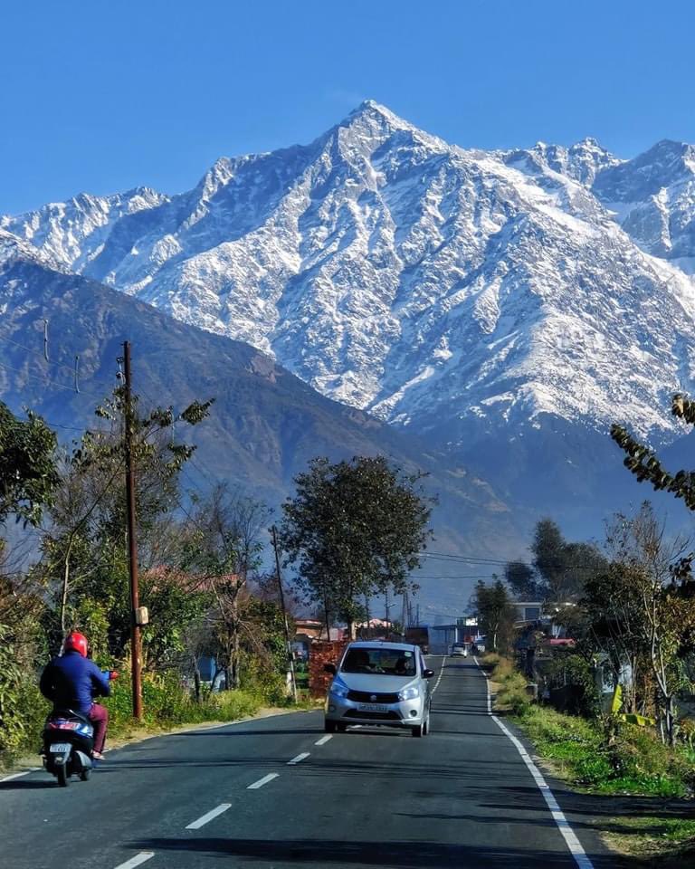 10 Exquisite and amazing Valleys in India that every nature lover must visit…

1. Kangra Valley, Himachal Pradesh