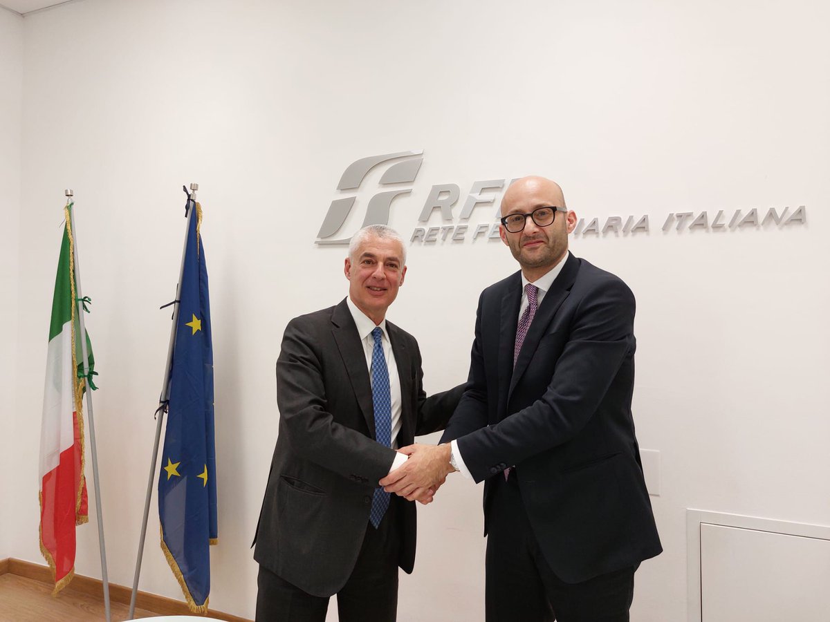 🔴#LDO_CS #Leonardo e Rete Ferroviaria Italiana (#RFI) hanno sottoscritto un accordo di collaborazione per realizzare un progetto condiviso nell’ambito della Military Mobility, un’iniziativa #UE finalizzata ad aumentare le capacità infrastrutturali e digitali esistenti, per