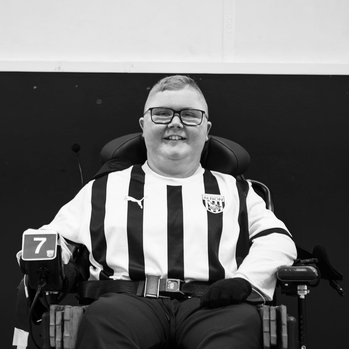 WBA's tweet photo. We are deeply saddened to learn of the passing of Albion powerchair player Logan Mitchelson at the age of just 19.

The thoughts of everyone at the club are with his family, friends and team-mates at this desperately sad time. 💙🤍