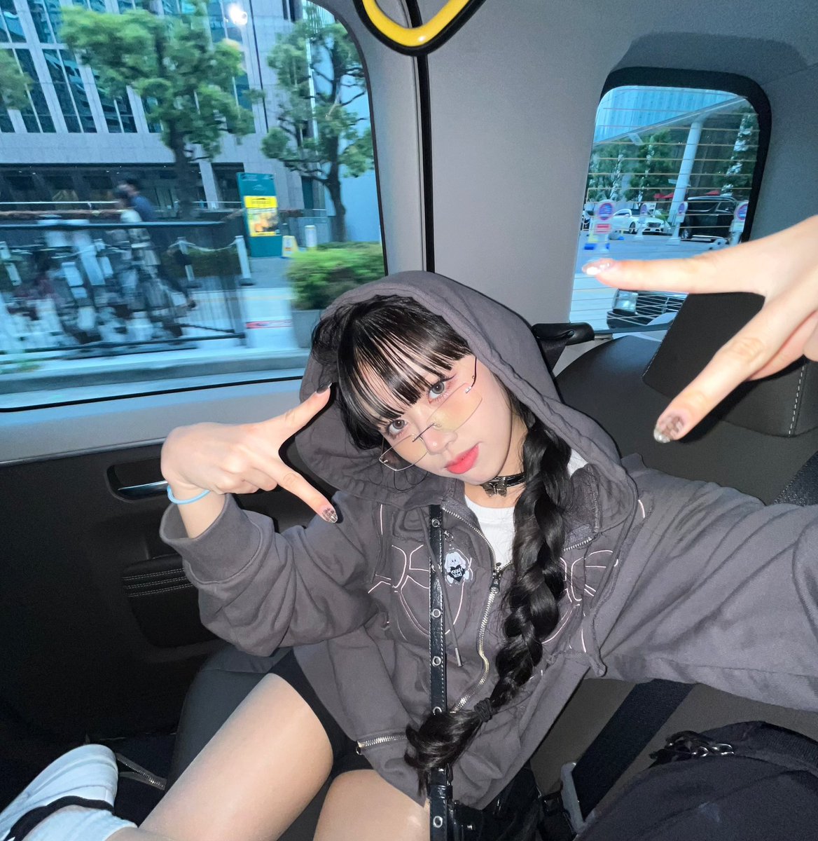 tzulingfiles's tweet photo. 📸 : bstage update (240415)

#ViV #비브 #TZULING #쯔링 https://t.co/5JDD0Z014C