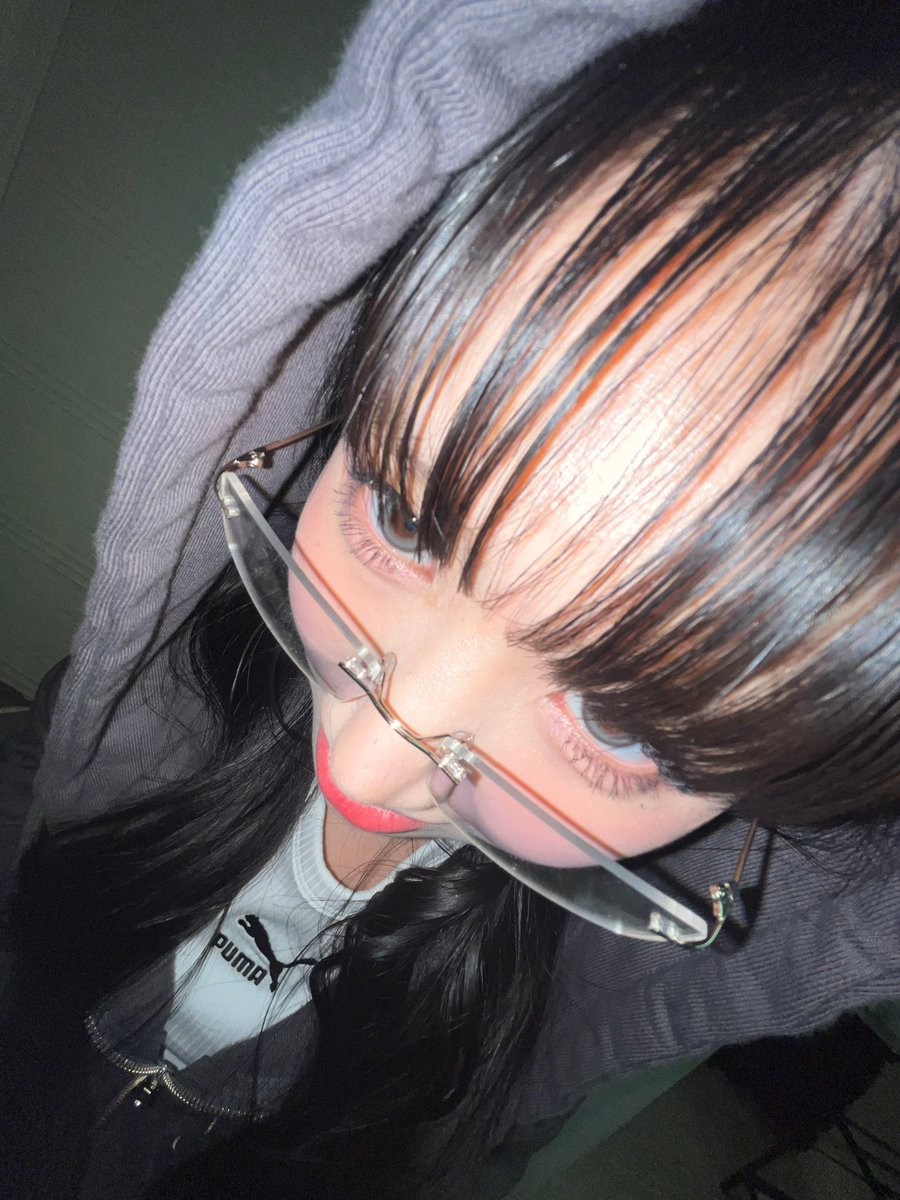 tzulingfiles's tweet photo. 📸 : bstage update (240415)

#ViV #비브 #TZULING #쯔링 https://t.co/5JDD0Z014C