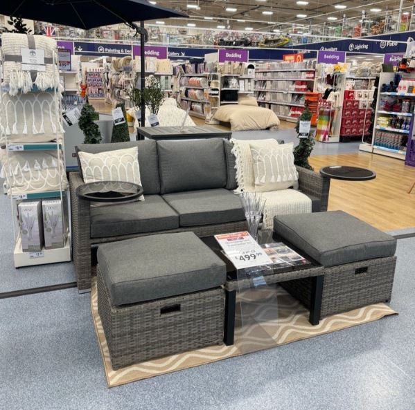 😍👉 After numerous requests we've EXTENDED a selected of our GARDEN FURNITURE OFFERS incl 50% OFF this New Hampshire Transformer Patio Set! bit.ly/3W25Jce SAVE up to 50% OFF >> bit.ly/3J1G6R7