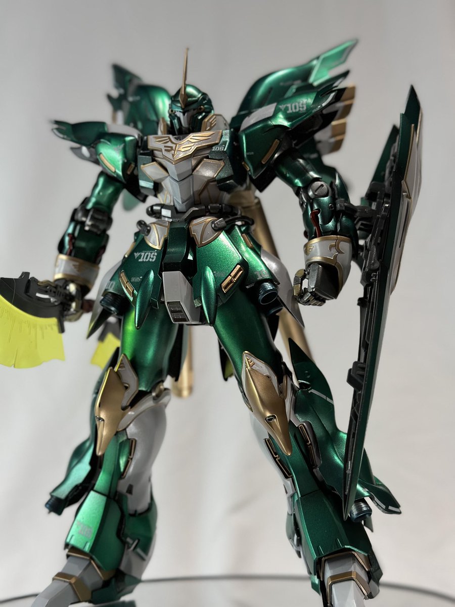 Green Ranger themed Sinanju! By Critical_Spell_2002 (Reddit) #Gundam #Gunpla