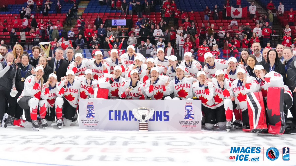 Congratulations to @HockeyCanada for winning the 🥇 at #WomensWorlds! 🥈was captured by @usahockey and 🥉@leijonat. Explore more coverage of the tournament 👉 bit.ly/ImagesOnIce 📸Andre Ringuette / HHOF