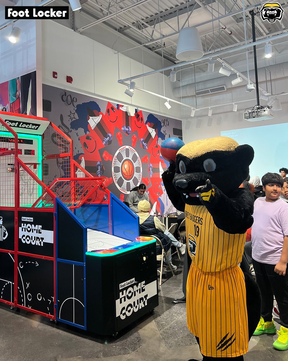 HOME COURT 🔥🔥 This weekend, we were excited to join @footlockercad for the launch of their new instore Home Court. The Honey Badgers and @cebleague continue to work alongside Foot Locker to make an impact within our local communities and inspire the next generation of youth.