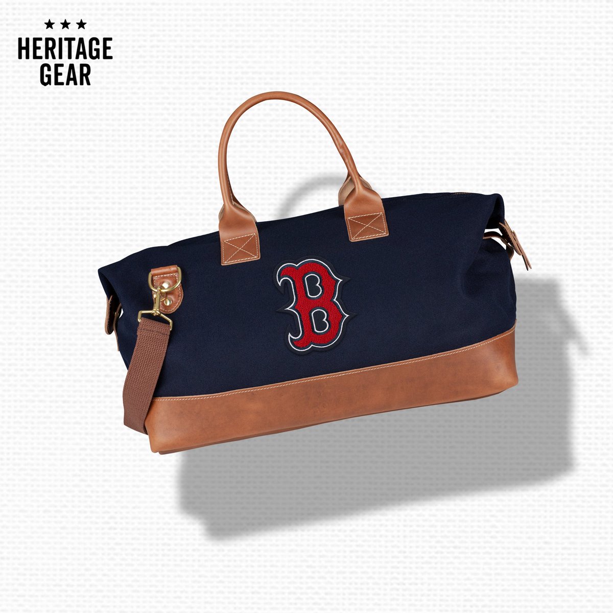 For the love of Boston, a bag to celebrate your fandom. Get yours today!

heritagegear.com/collections/bo…