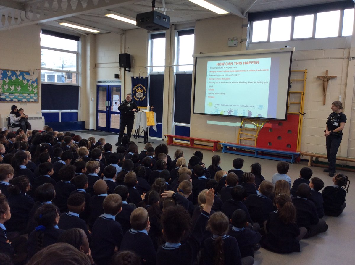 EthelbertsSch's tweet photo. Our local PSCO's came to speak to our school today about being a good citizen. We learnt how to be supportive in our local community, about anti-social behaviour, being safe on-line and water safety #PSCO #citizenship #keepingsafe https://t.co/ECxemshym0