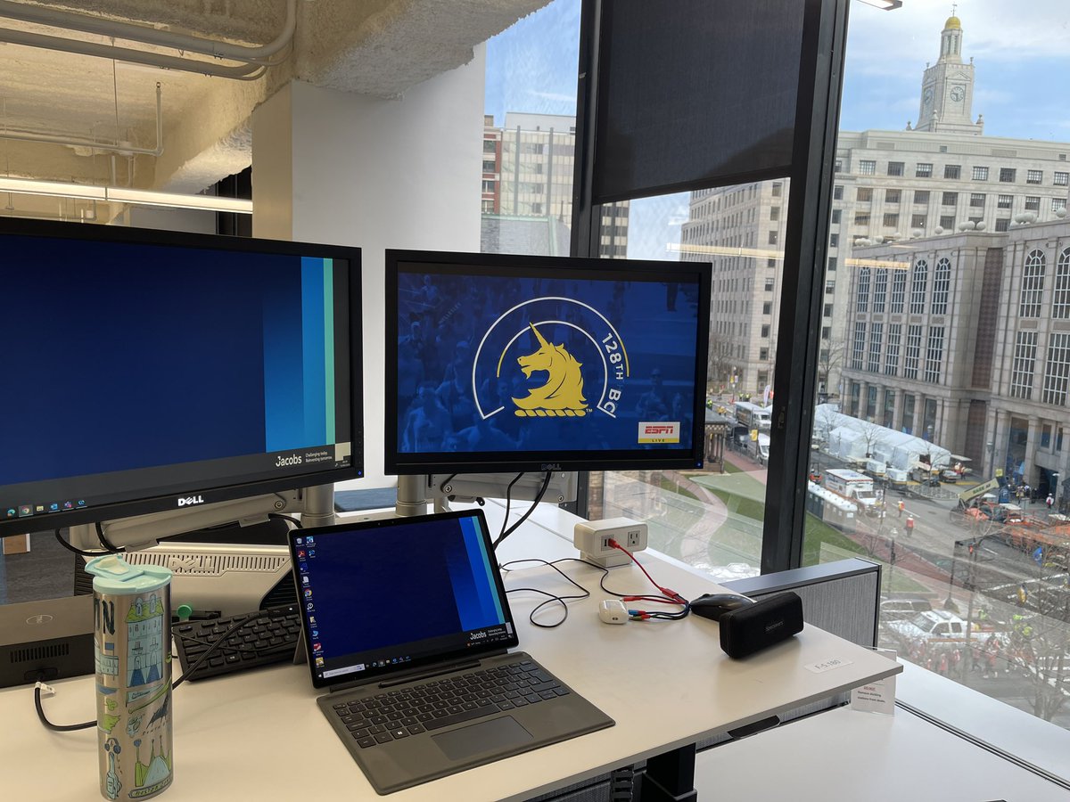 Watching the @bostonmarathon from my desk in my office near the finish line! 
#BostonStrong #Boston128 
Good luck runners 🏃‍♂️ 🏃‍♀️ 🏃‍♀️ 🦽
