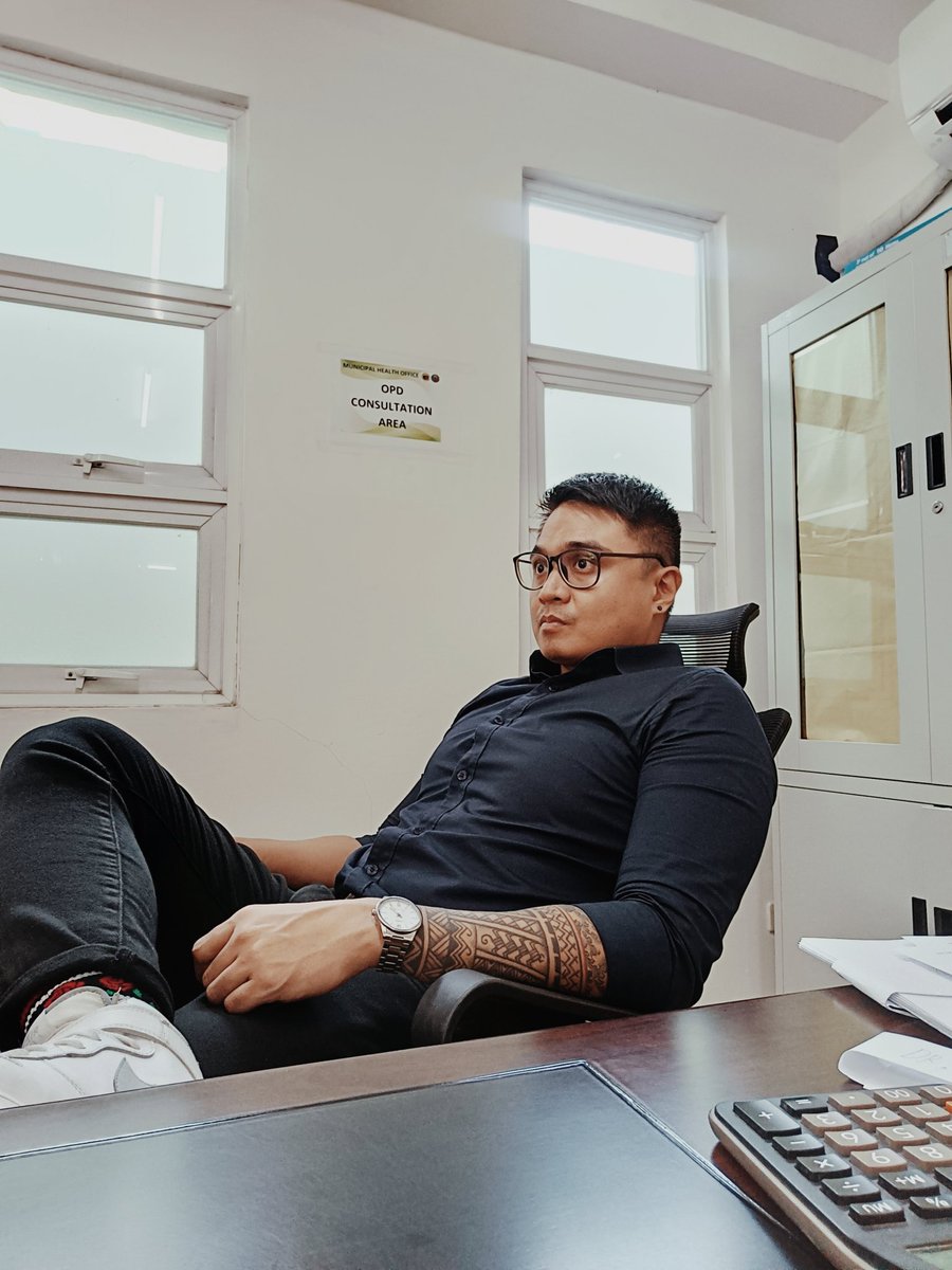 iceborg41's tweet photo. Chillin like a villain. https://t.co/ff6g0gWyTT