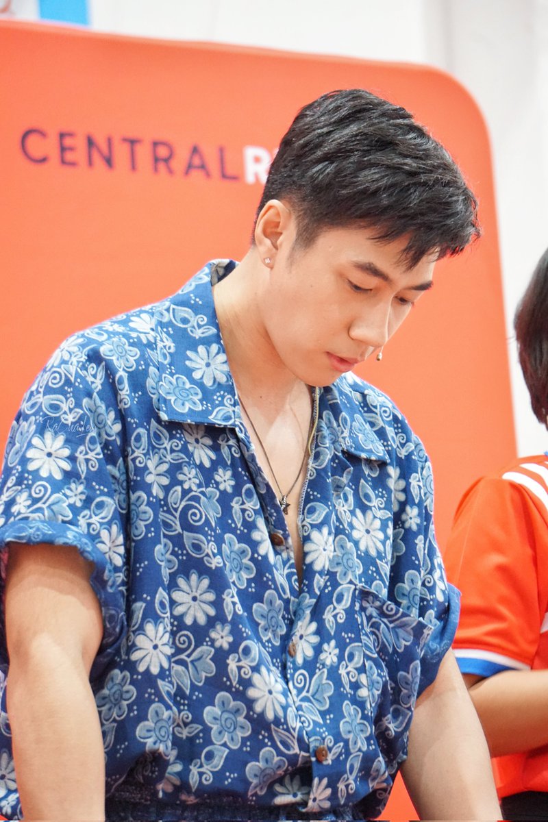 เผลอไม่ได้ หยิบเอาเข้าปากหม๊ดดด🤣🤣
JAM SONGKRAN  GO WHOLESALE

#แจมxGOwholesale
#JamRachata #แจมรชตะ